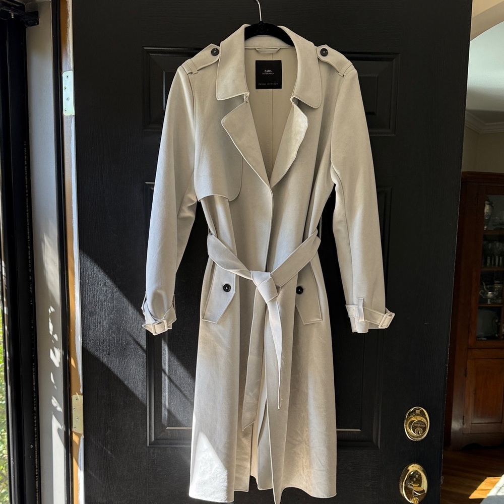 Zara Elegant Light Gray Trench Coat